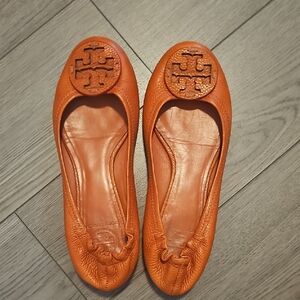 Tory Burch Orange Leather Logo Ballet Flats
